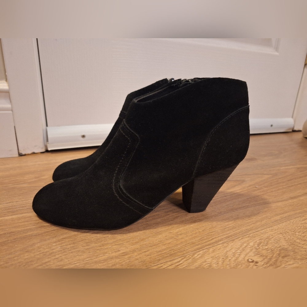 Aldo suede booties with block heel, black, size 7